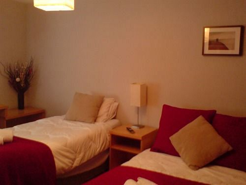 Bed and Breakfast The Brasenose Arms Cropredy Экстерьер фото